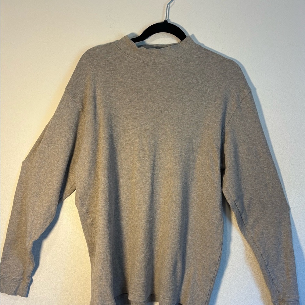 Croft‎ & Barrow women’s Gray Crewneck Sweater